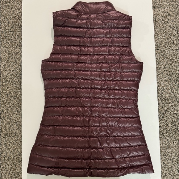 Lululemon pack it Down vest shine - Picture 2 of 16